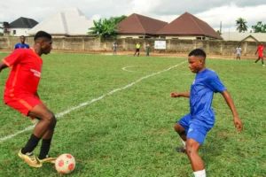 No way here ….Uwaoma Godwin (Uchecaria FC) in blue, Player of week 3 ©️Fifty1 Alliance