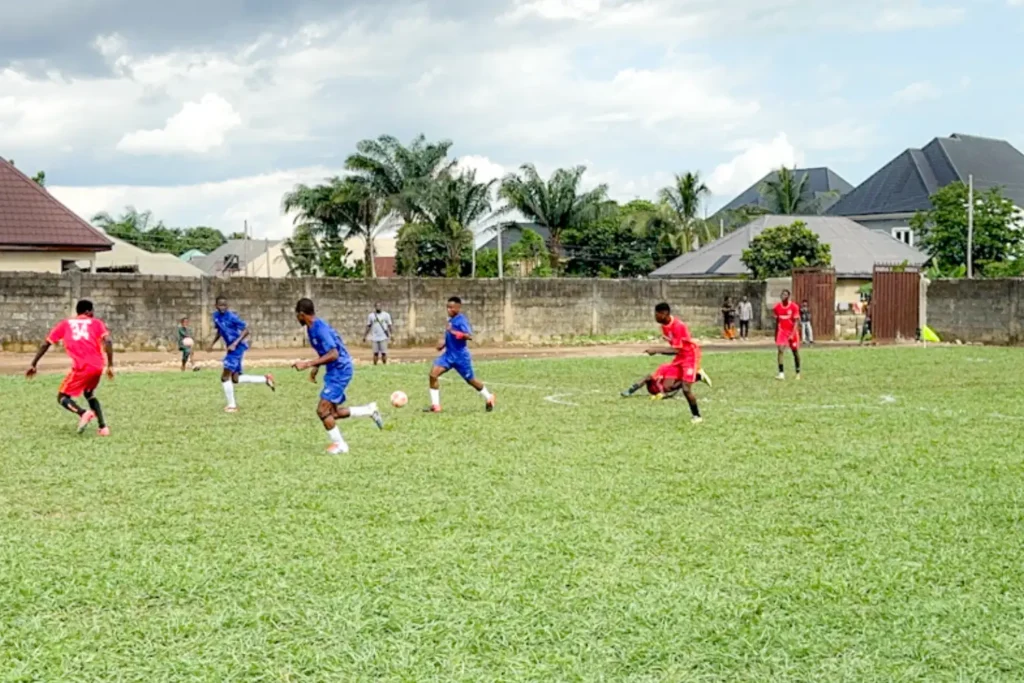 Uwaoma of Uchecaria drives forward against Forster Academy on Match Day 3.jpg